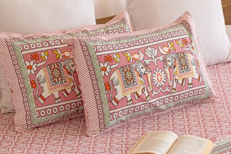 The Art of the "Gulabi" Bed: Why This Print Defines Your Bedroom