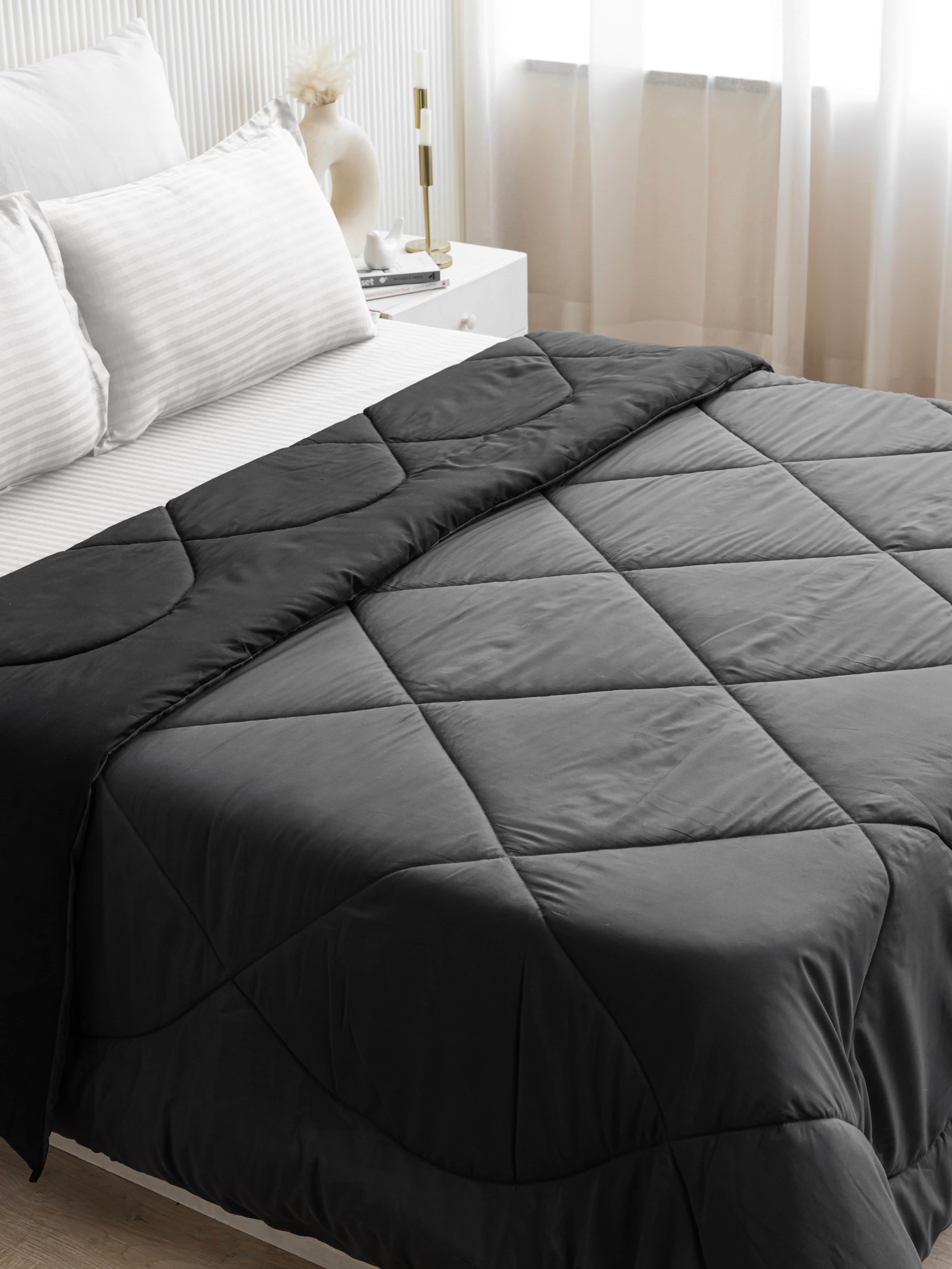 Black & Grey Reversible Duvet AC Comforter
