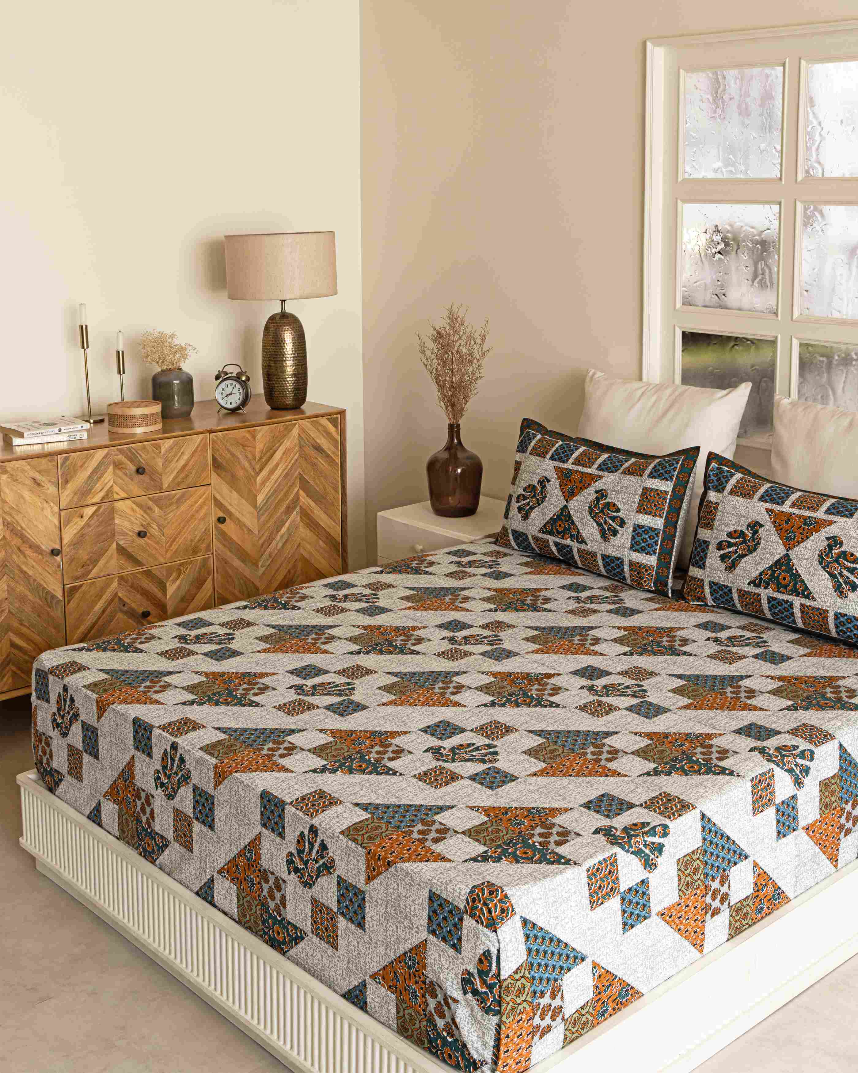 Multishape Cultural Bedsheet