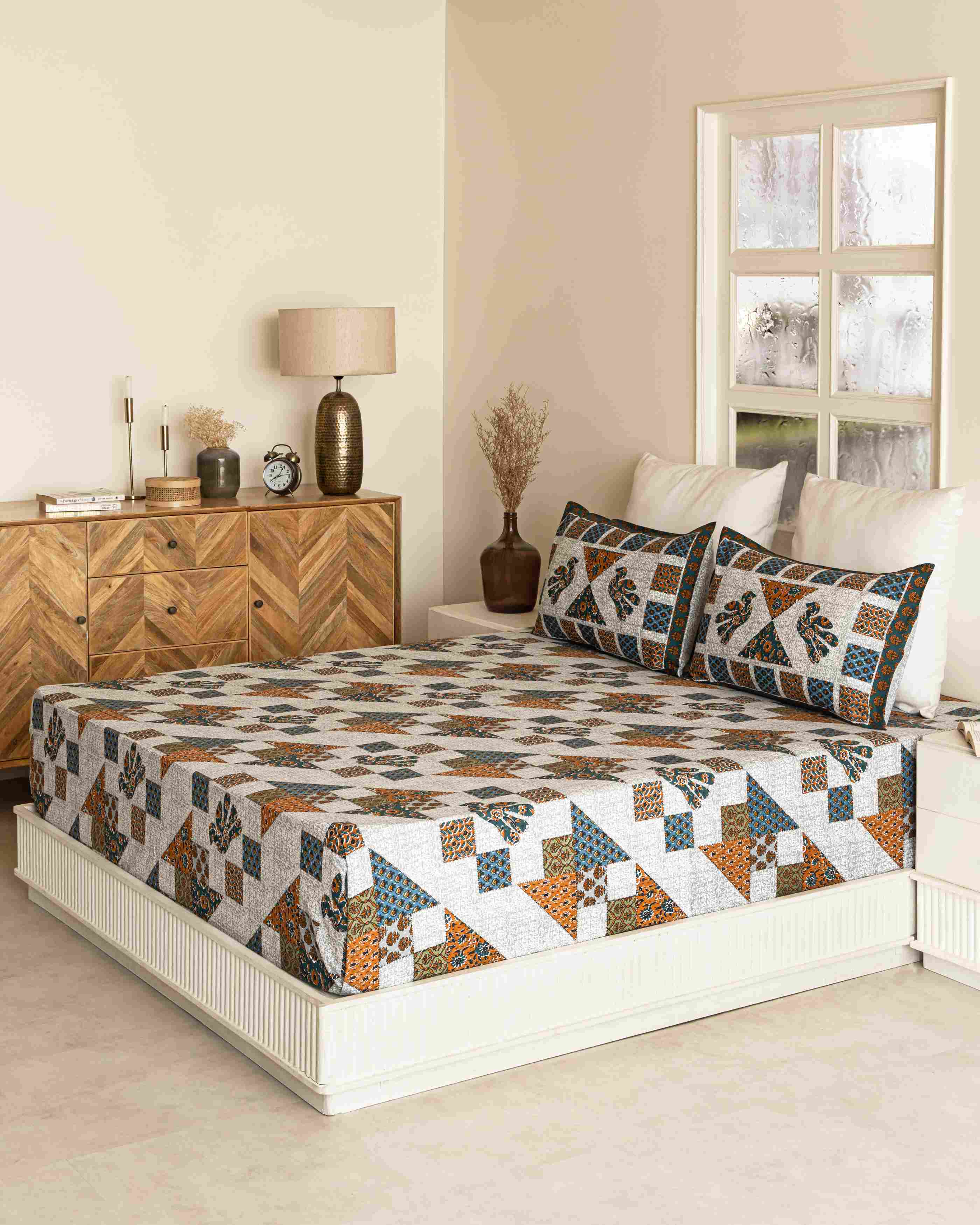 Multishape Cultural Bedsheet