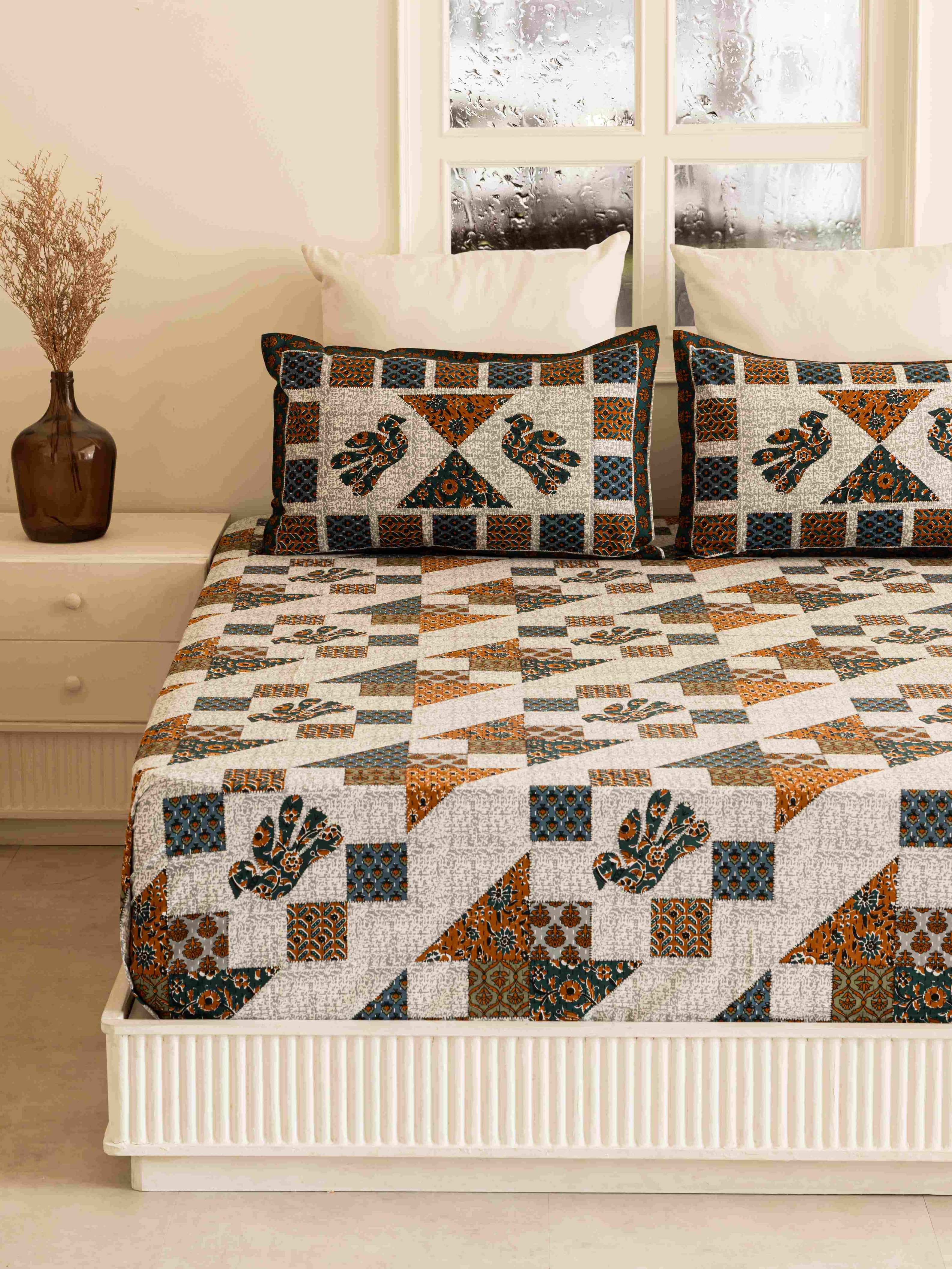 Multishape Cultural Bedsheet
