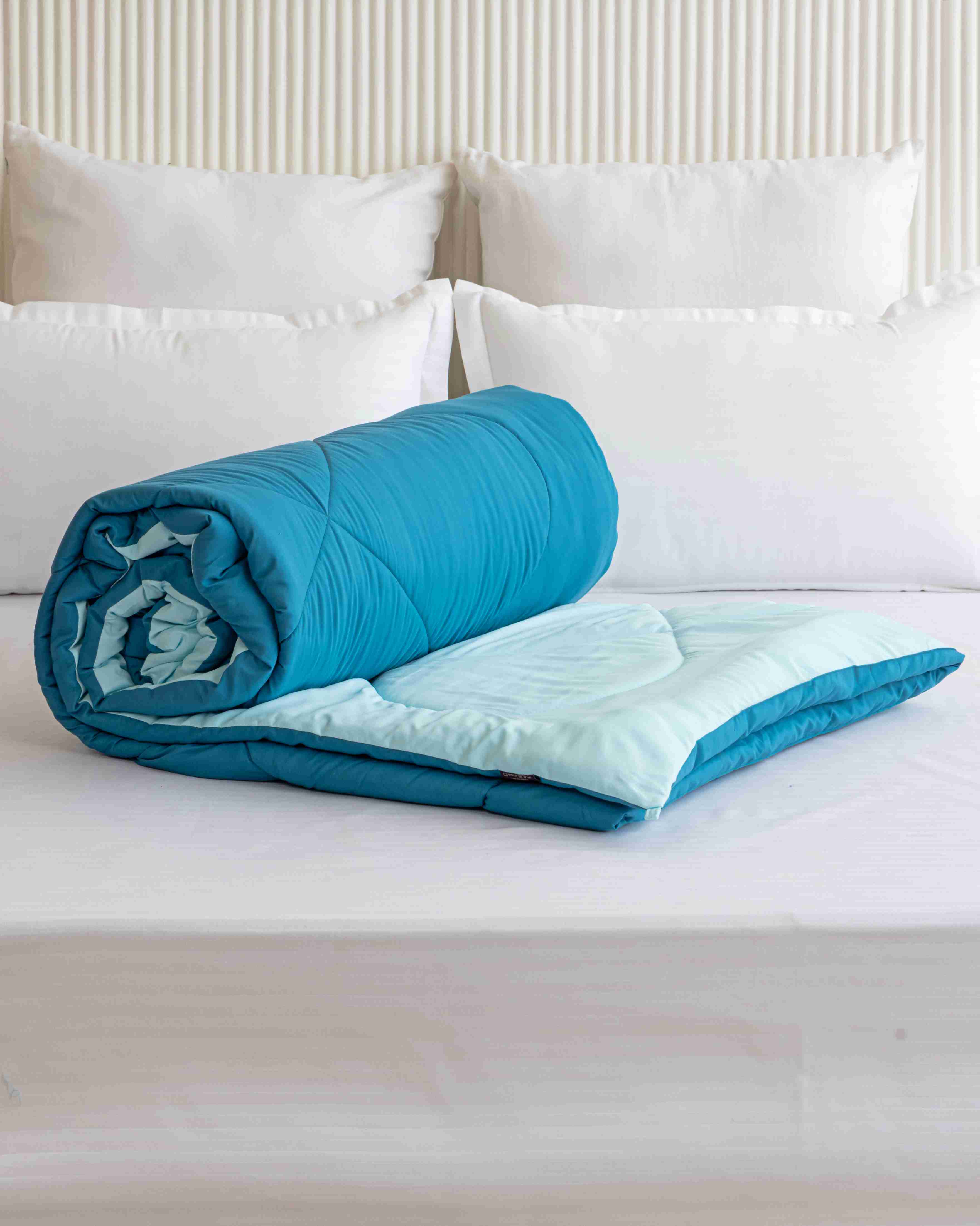 Teal Blue & Ocean Blue Reversible Duvet AC Comforter