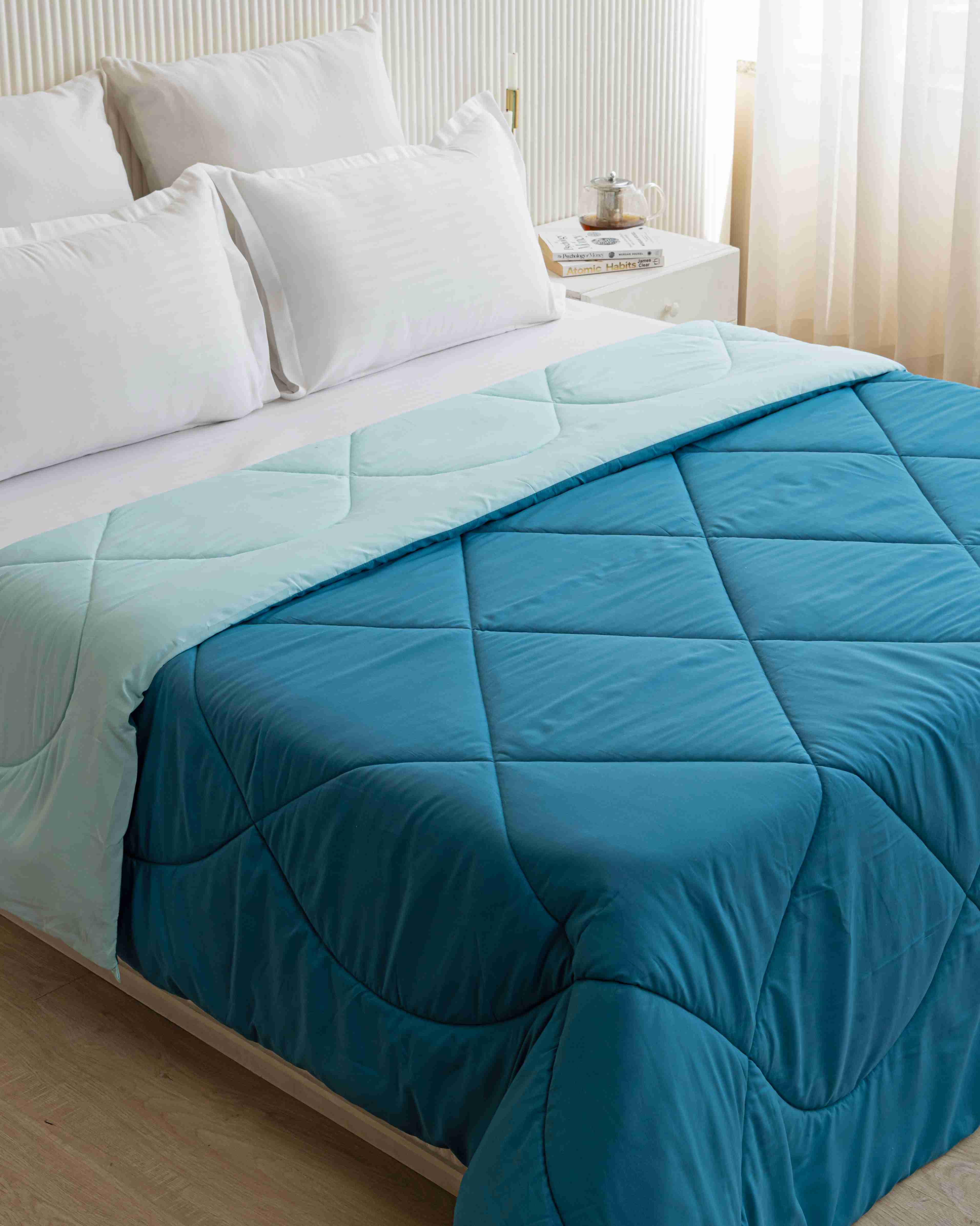 Teal Blue & Ocean Blue Reversible Duvet AC Comforter