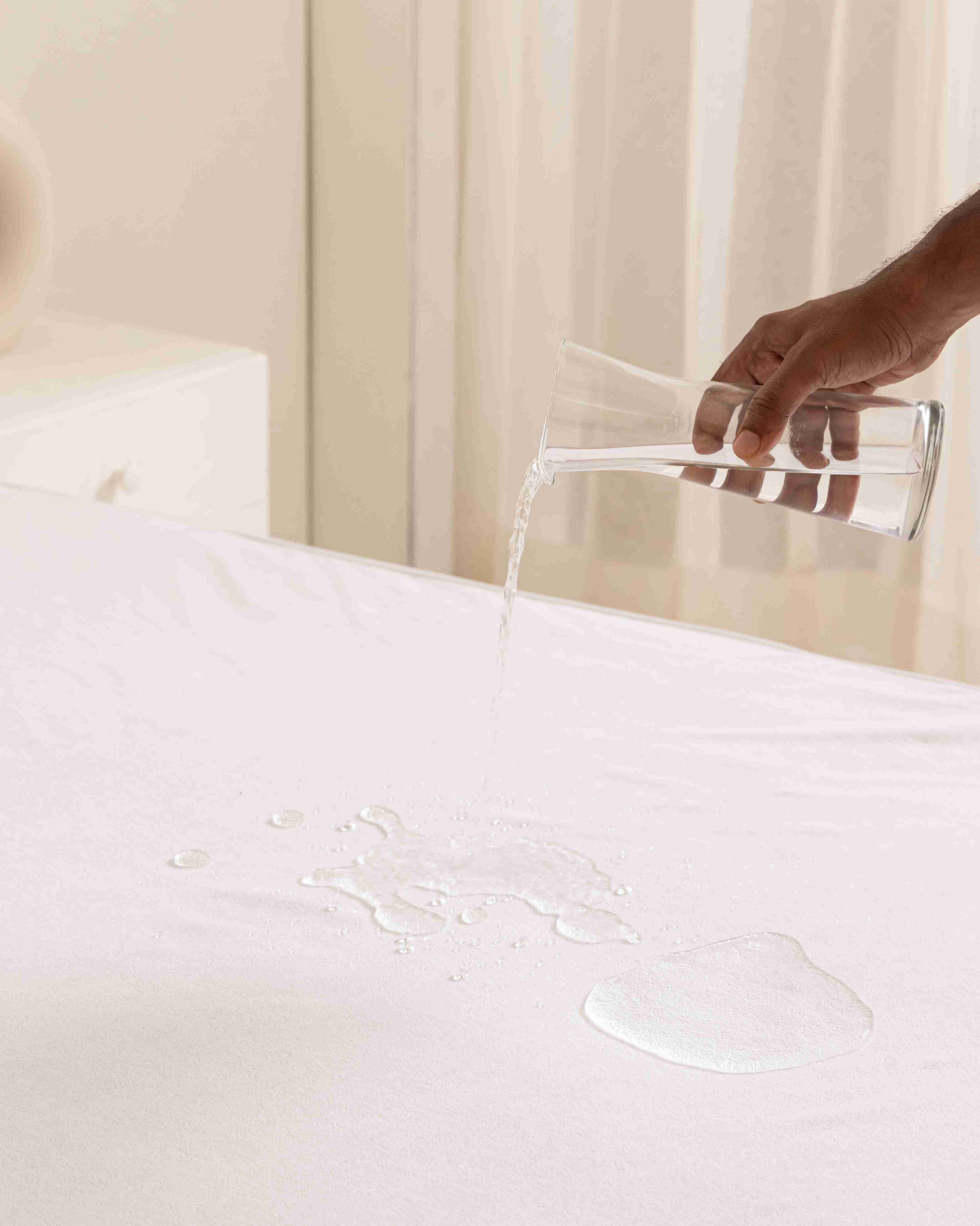 White Water Proof Mattress Protector