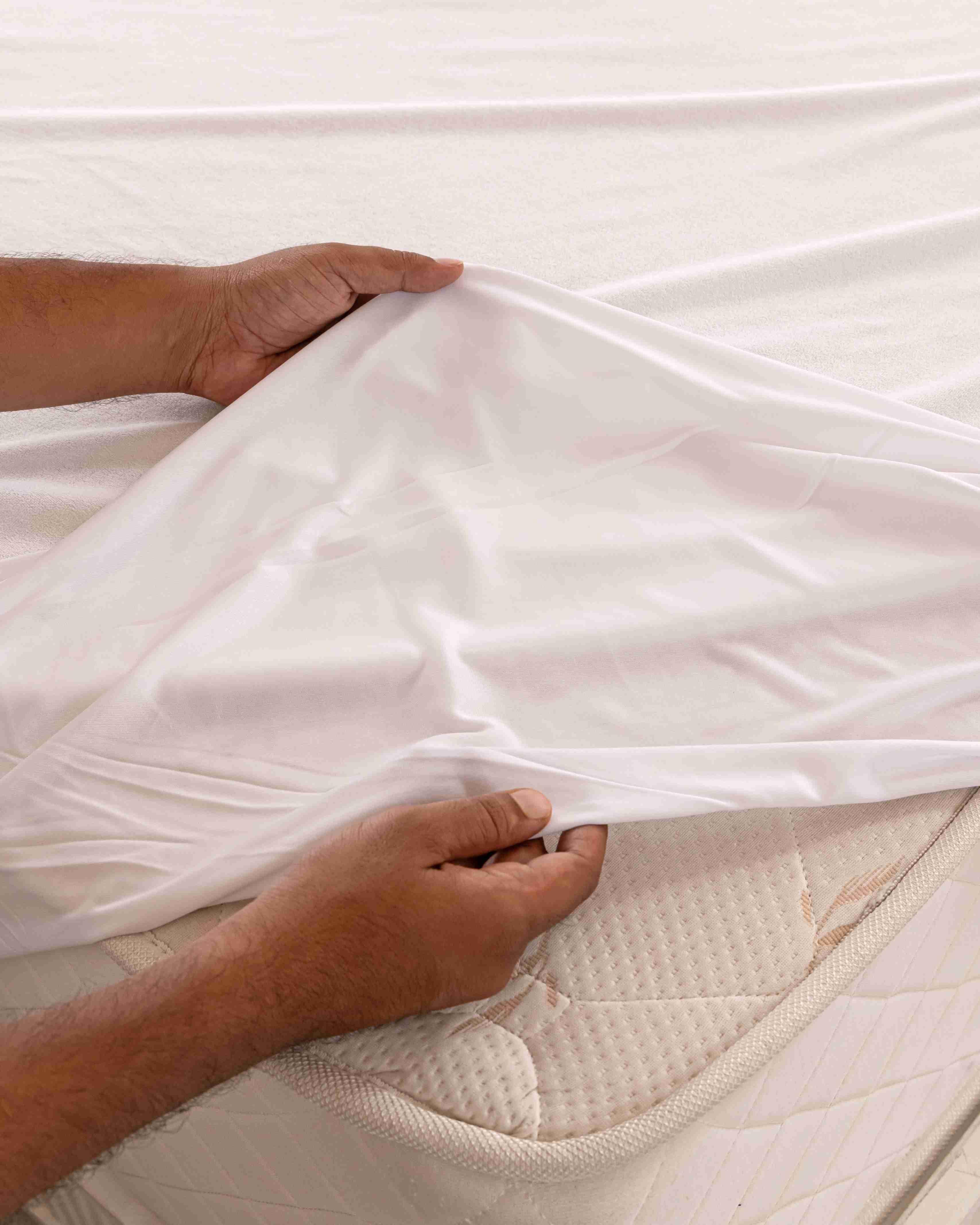 White Water Proof Mattress Protector