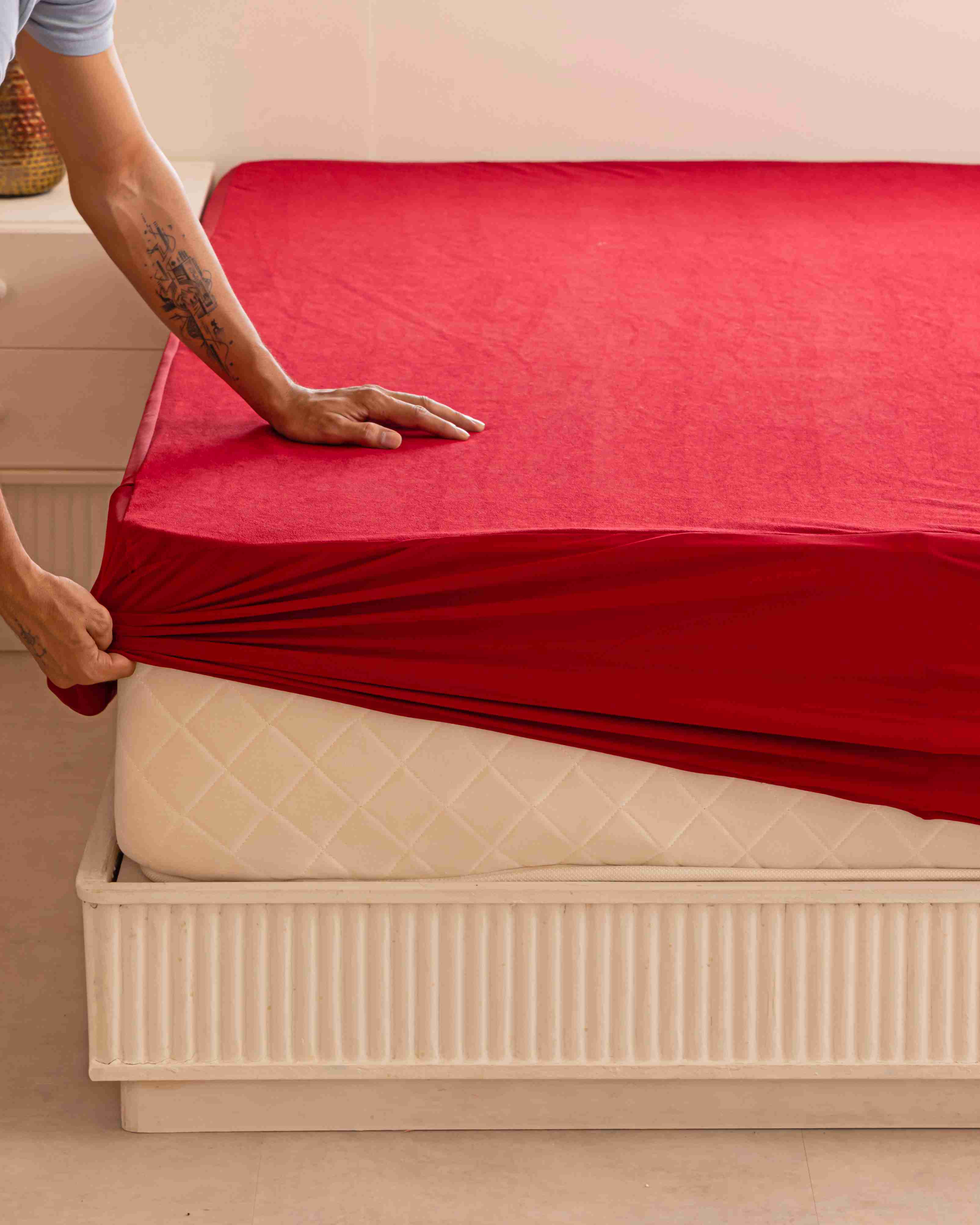 Maroon Water Proof Mattress Protector