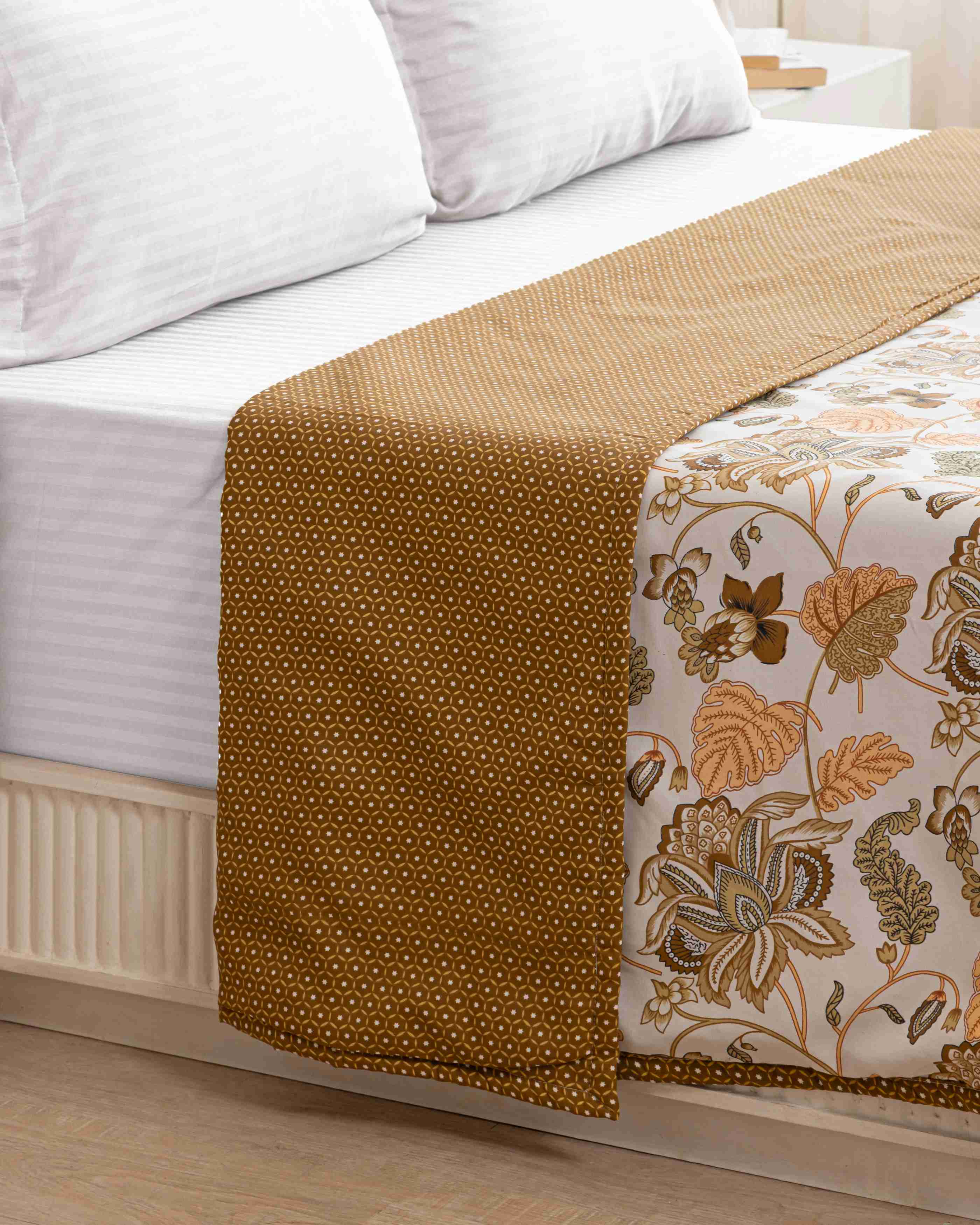 White & Camel Reversible Dohar