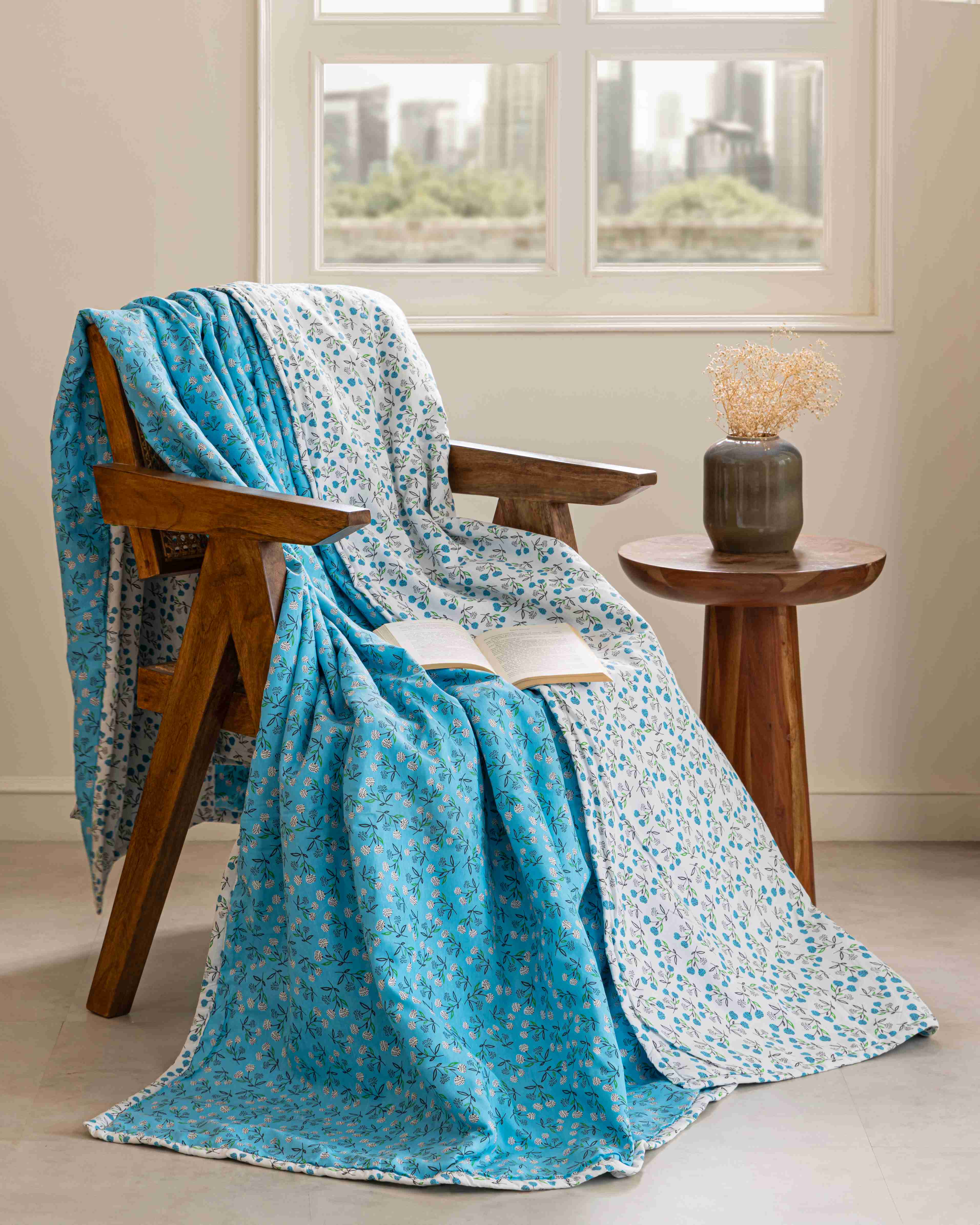 Turquoise & White Reversible Dohar