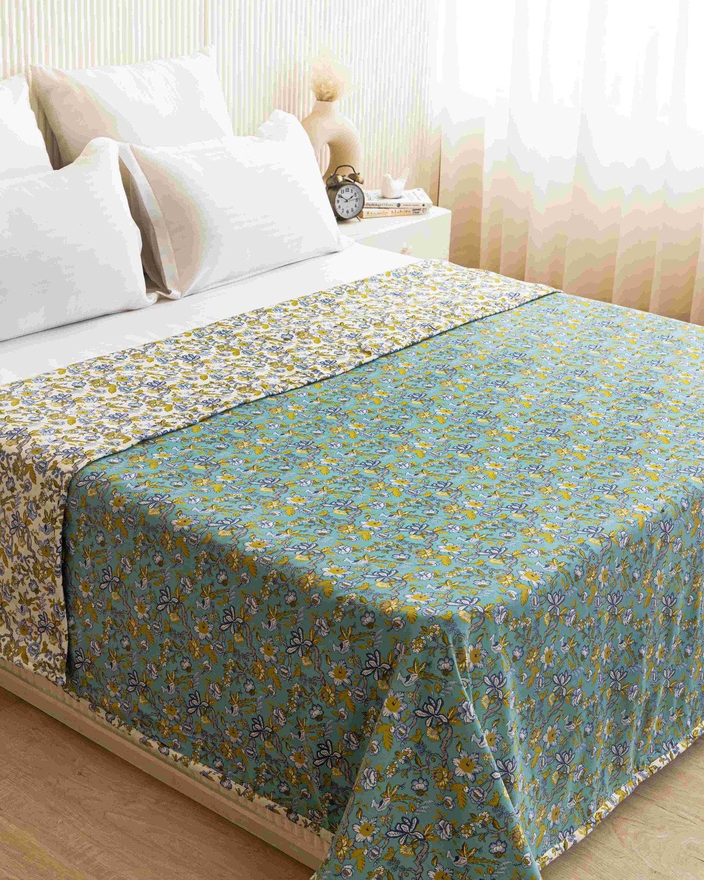 Aqua Green & White Reversible Dohar