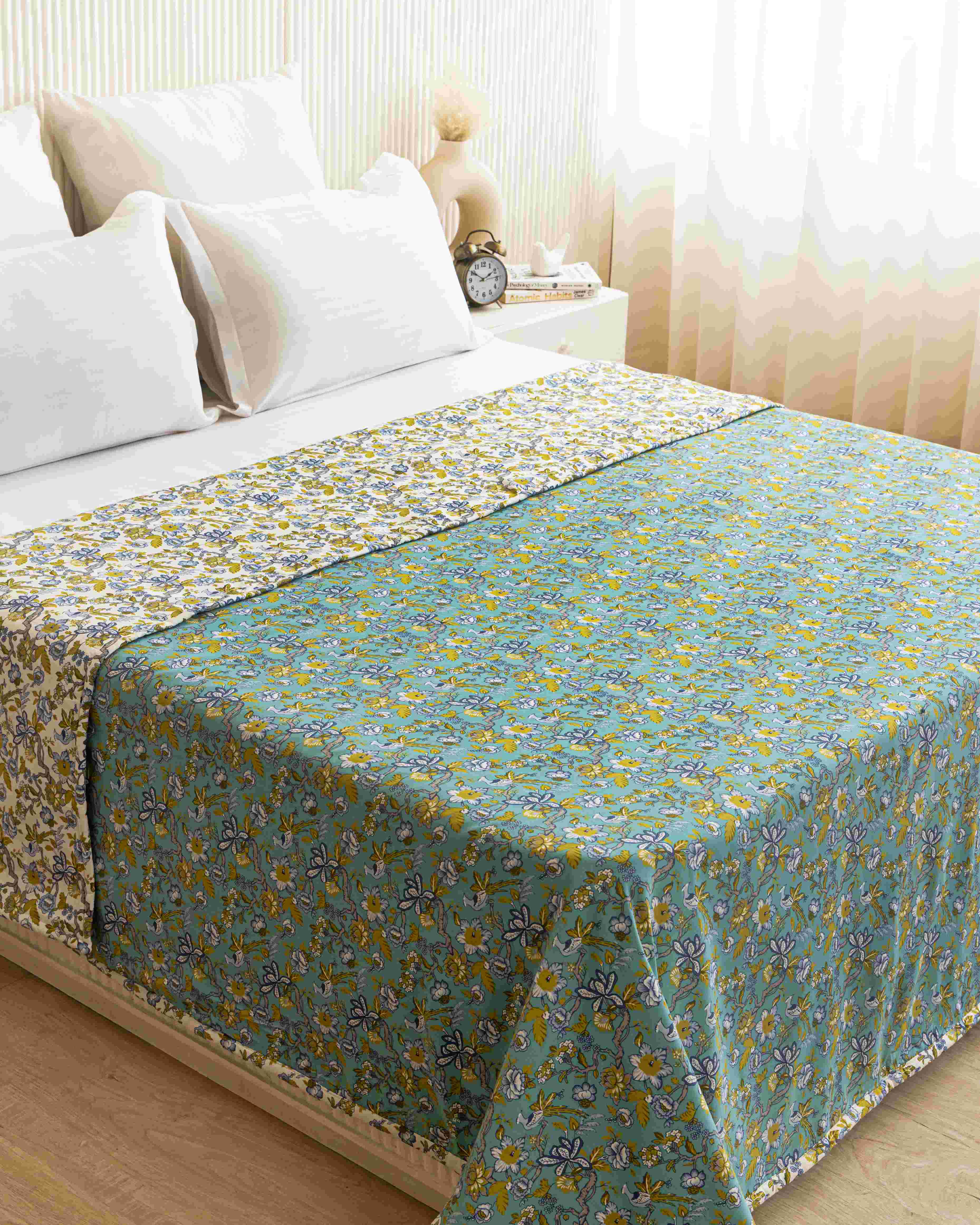 Aqua Green & White Reversible Dohar