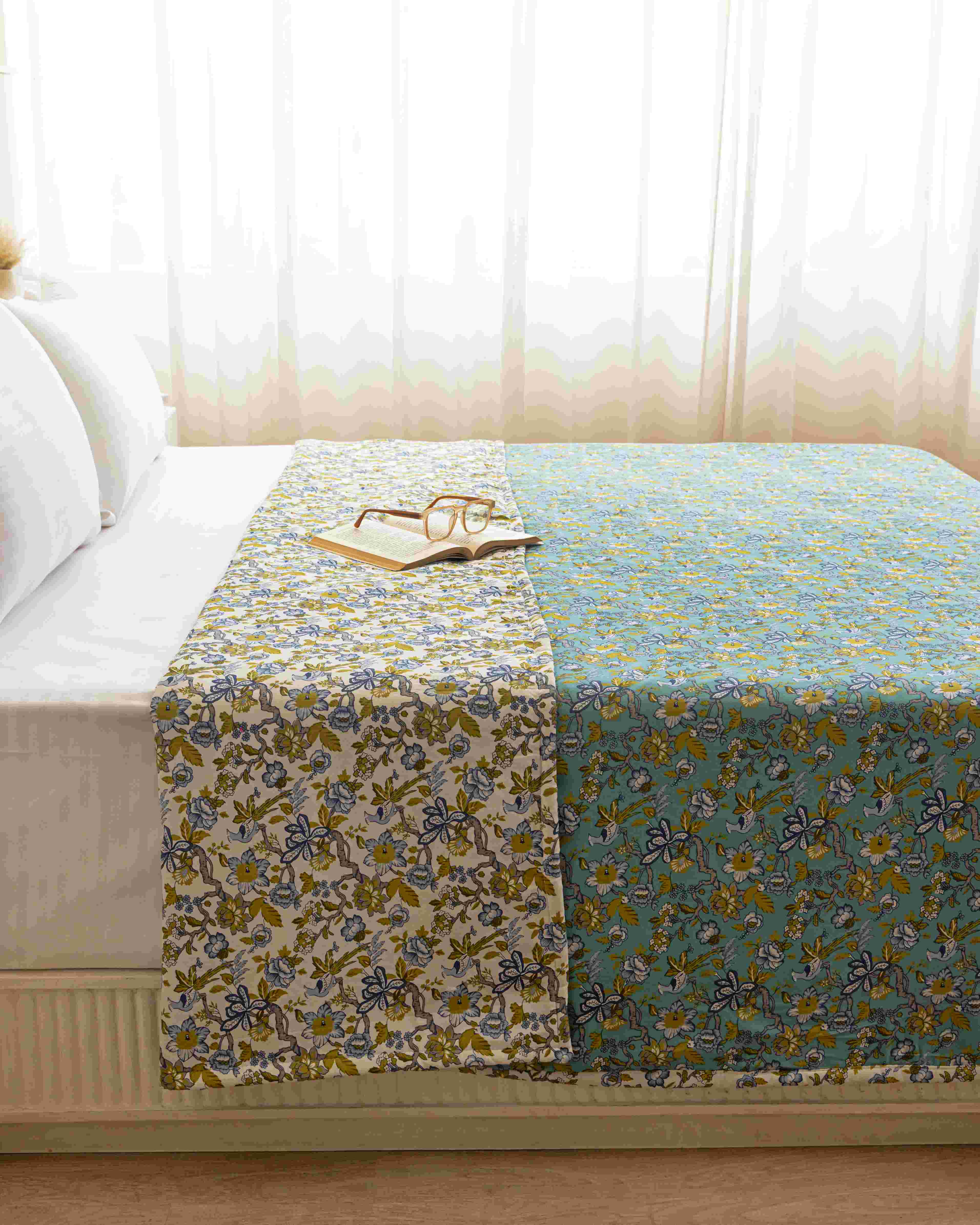 Aqua Green & White Reversible Dohar