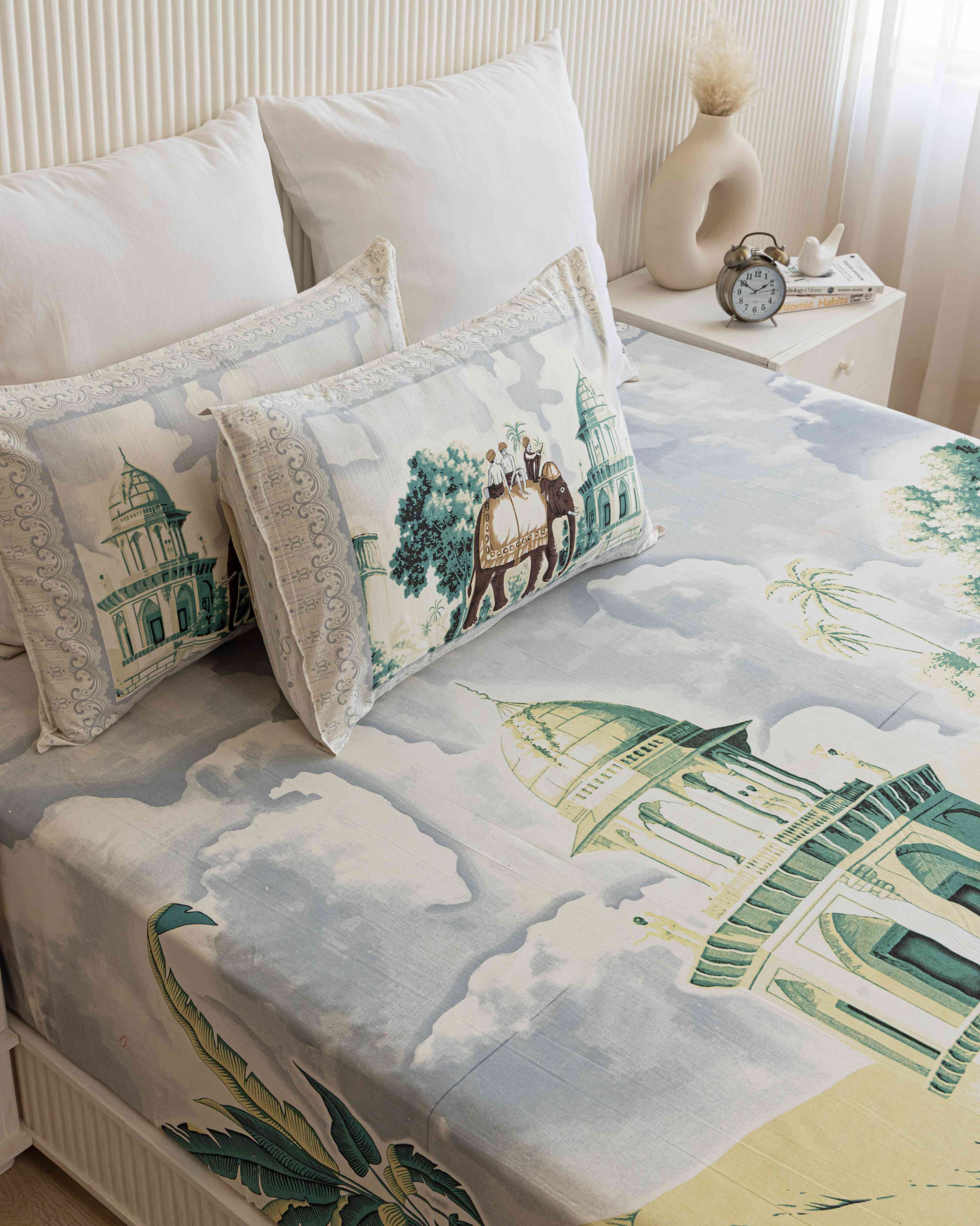 Heritage Titan Bedsheet