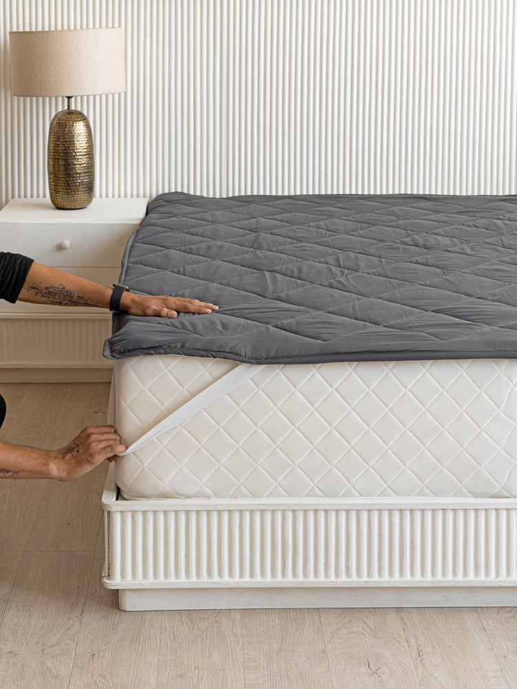 Quilted Mattress Protector With Elastic Hoops - Dark Grey