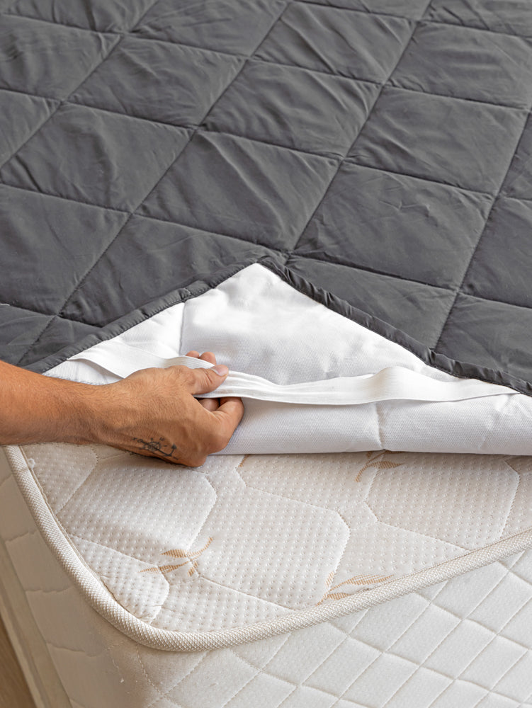 Quilted Mattress Protector With Elastic Hoops - Dark Grey