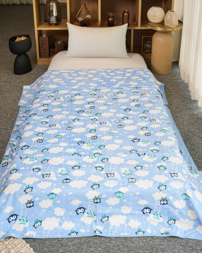 Minion Blue - Reversible Baby Dohar