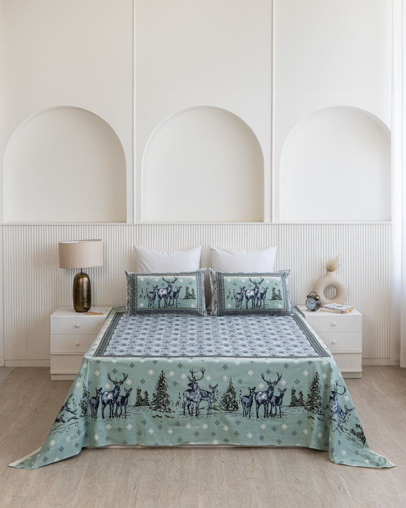 Majestic Reindeer Retreat Bedsheet