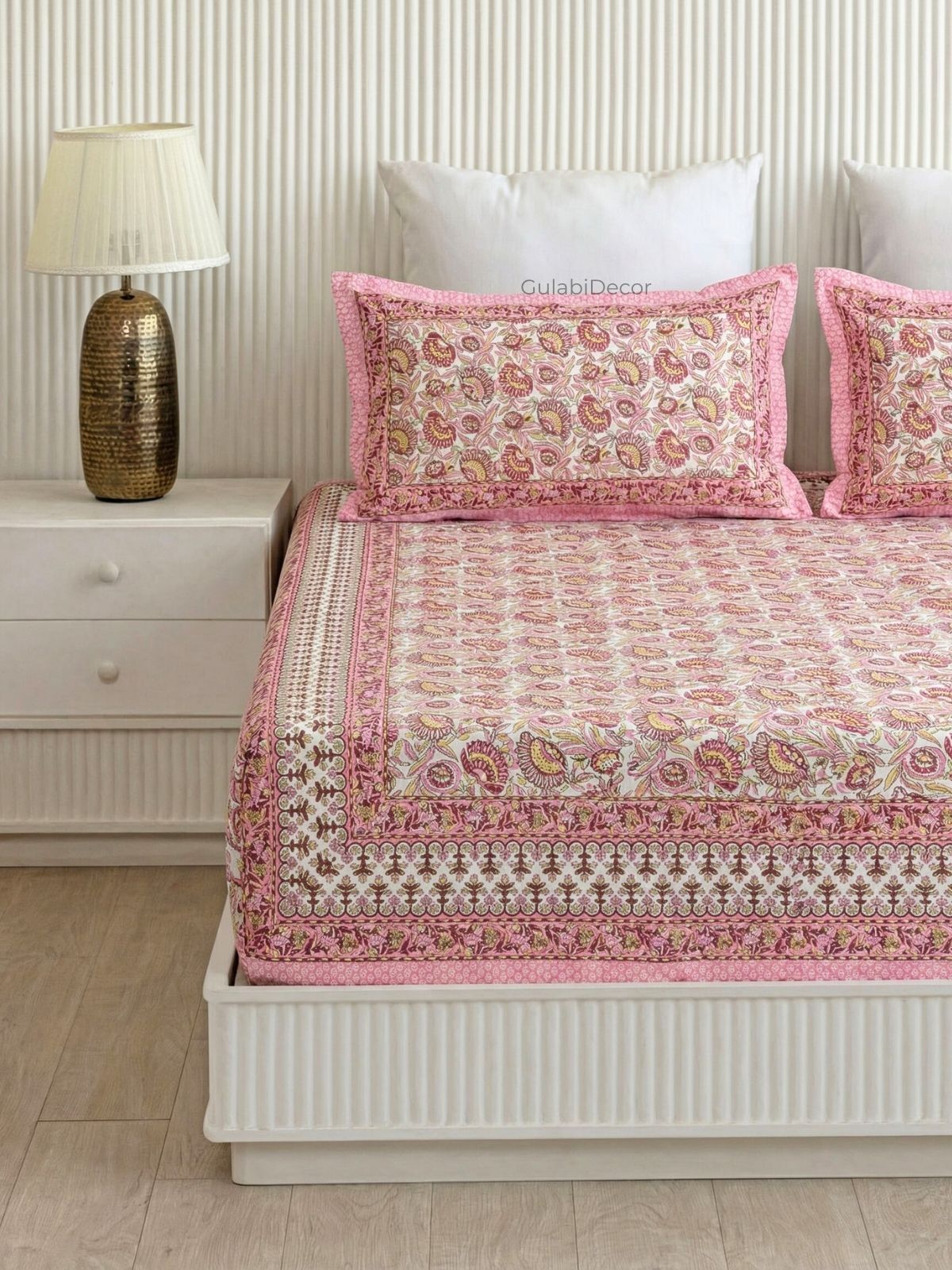 Floral Jaal Taffy Pink Pure Cotton Double Bedsheet