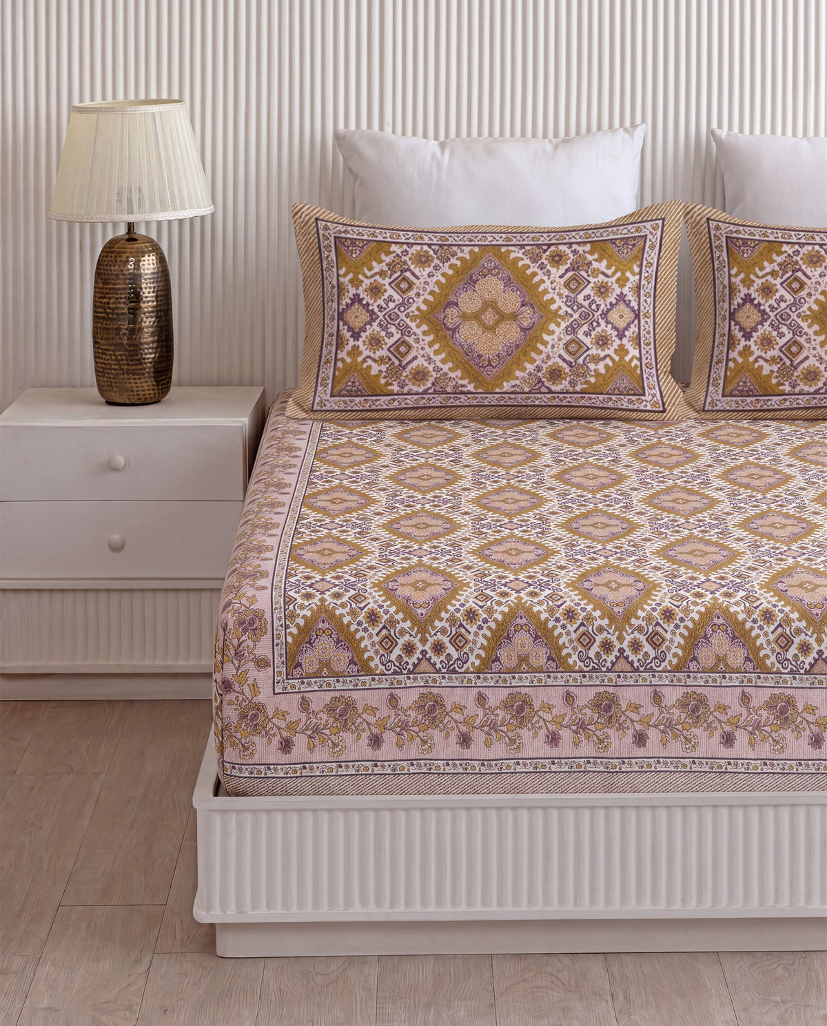 Sunehri Heritage Motif Cotton Double Bedsheet