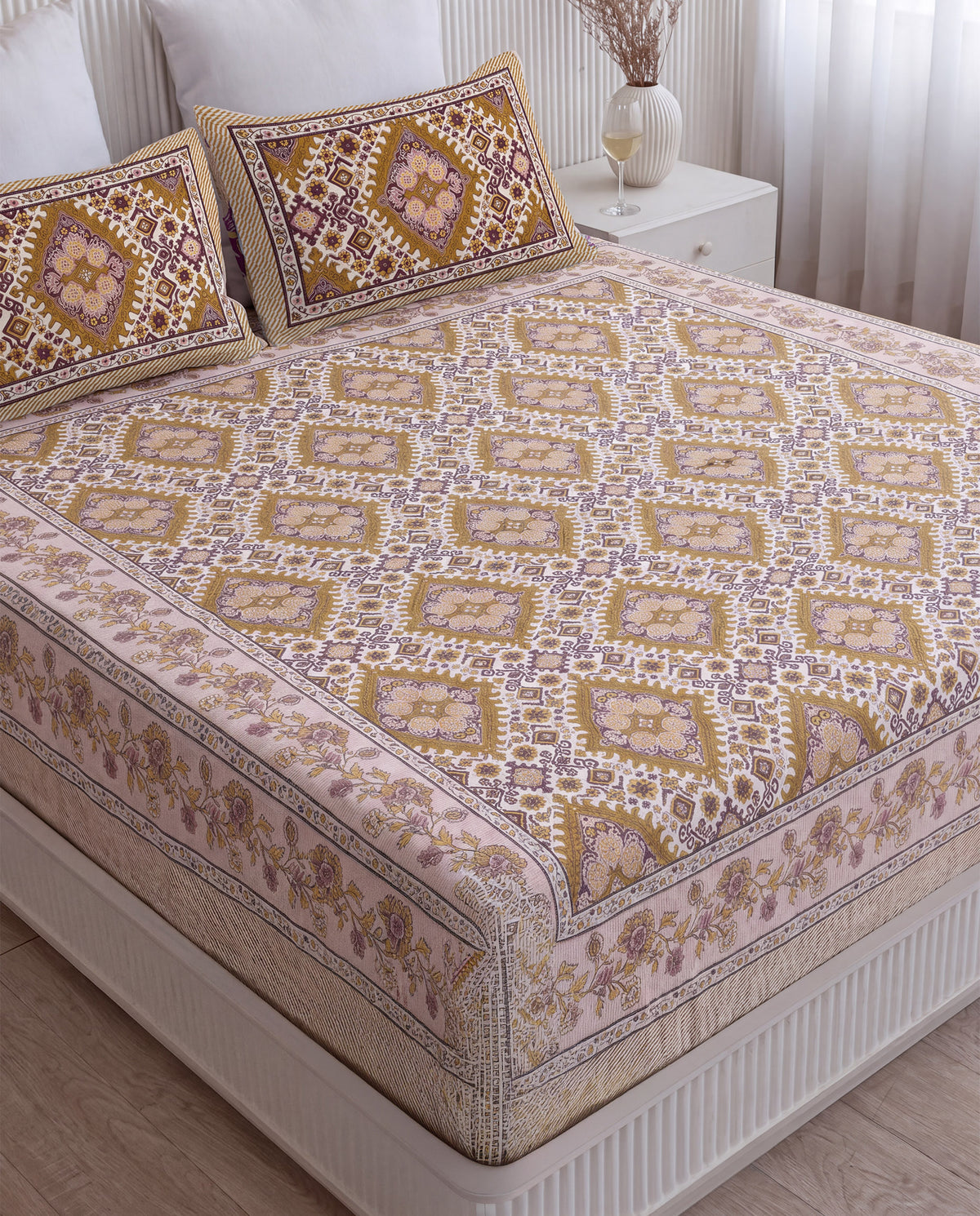 Sunehri Heritage Motif Cotton Double Bedsheet