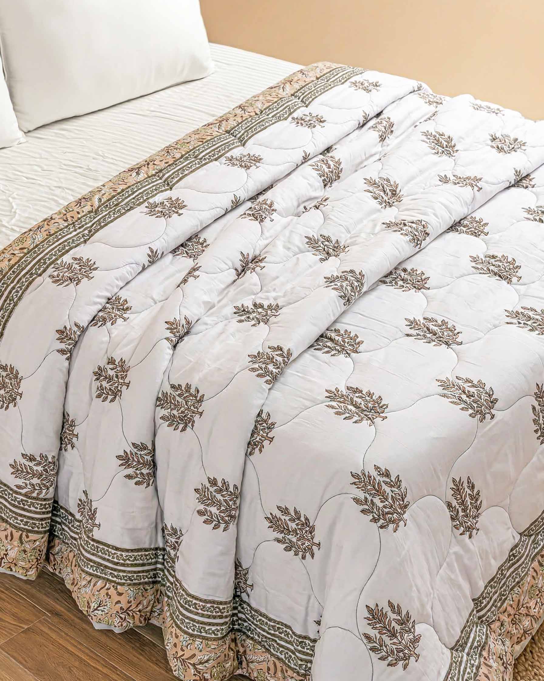 Serene Sage Botanical Pure Cotton Quilt