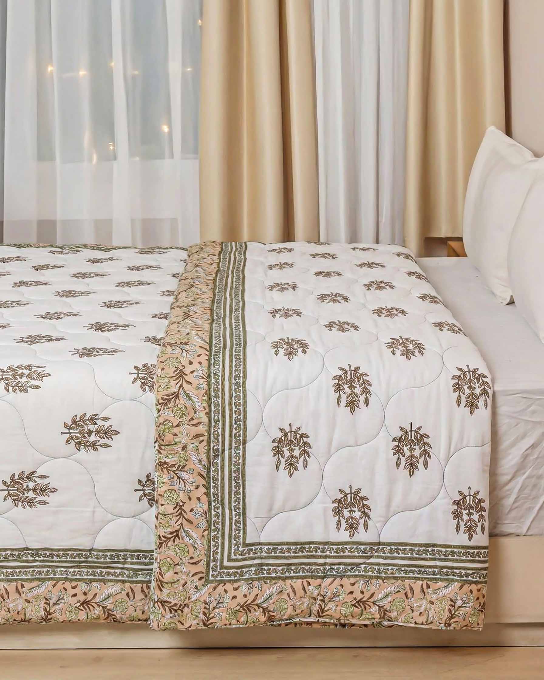 Serene Sage Botanical Pure Cotton Quilt