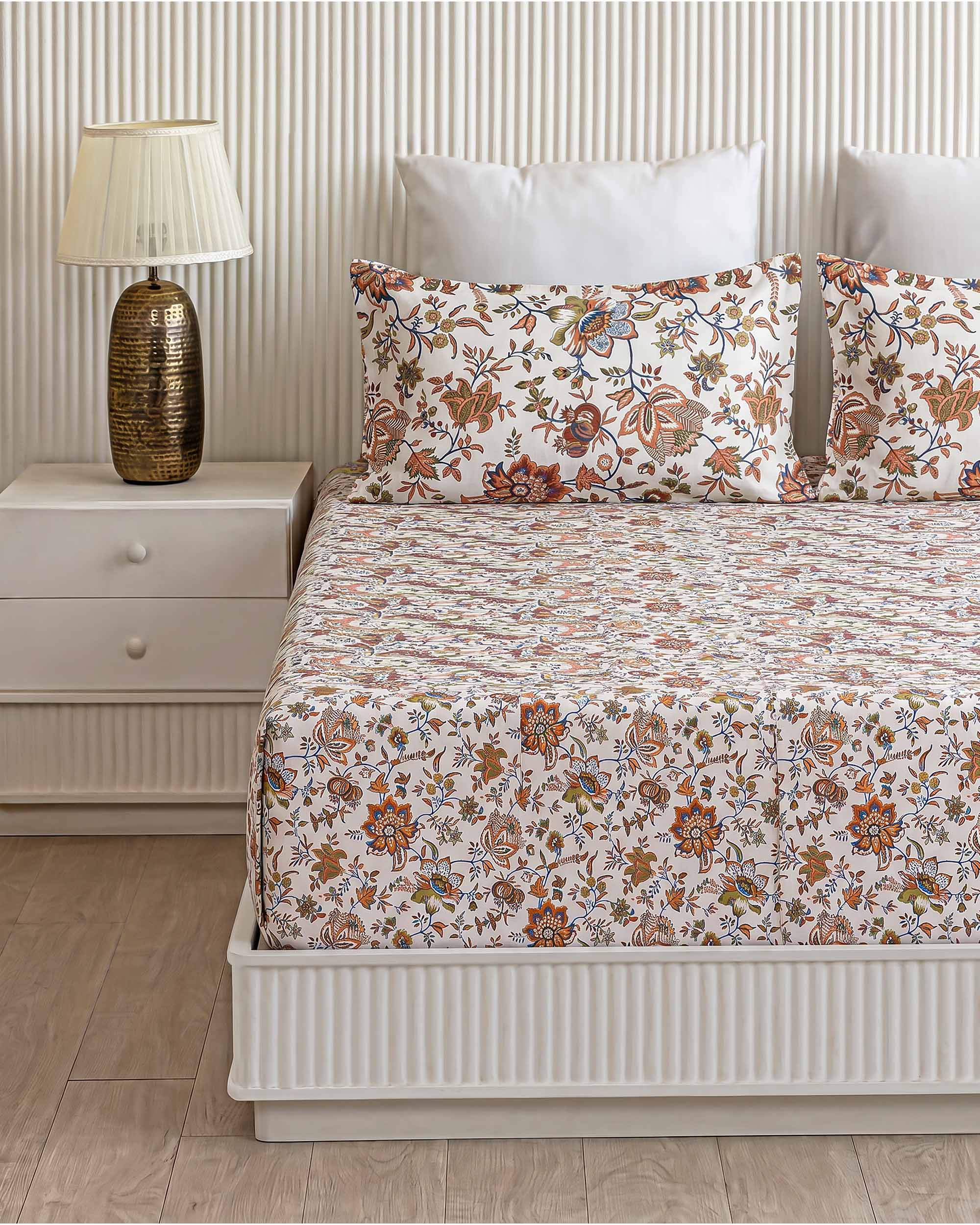 Urvashi Rust Floral King Size Pure Cotton Bedsheet