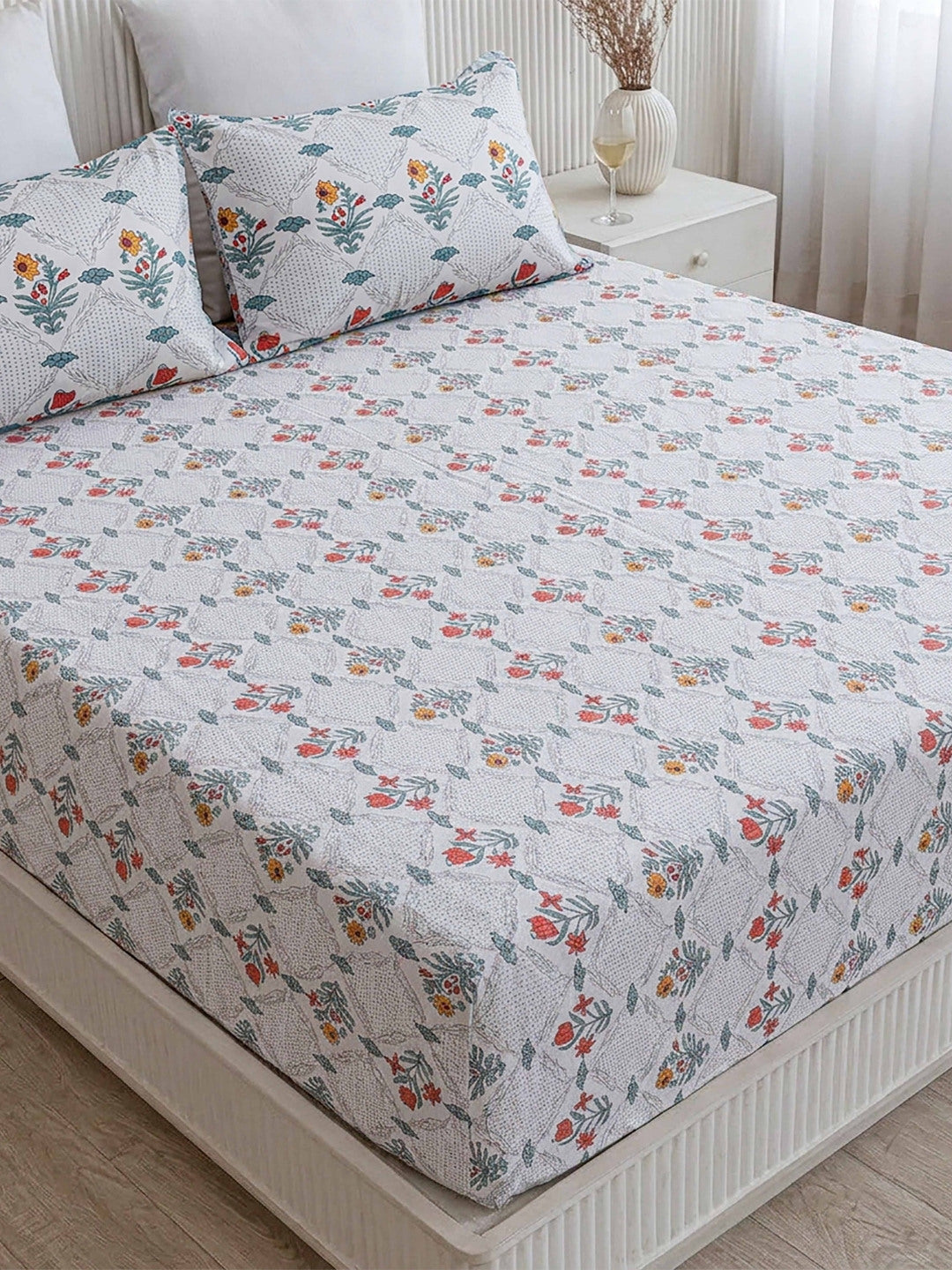 Gulabi Kyari Premium Quality 100% Pure Cotton King Size Bed Sheet