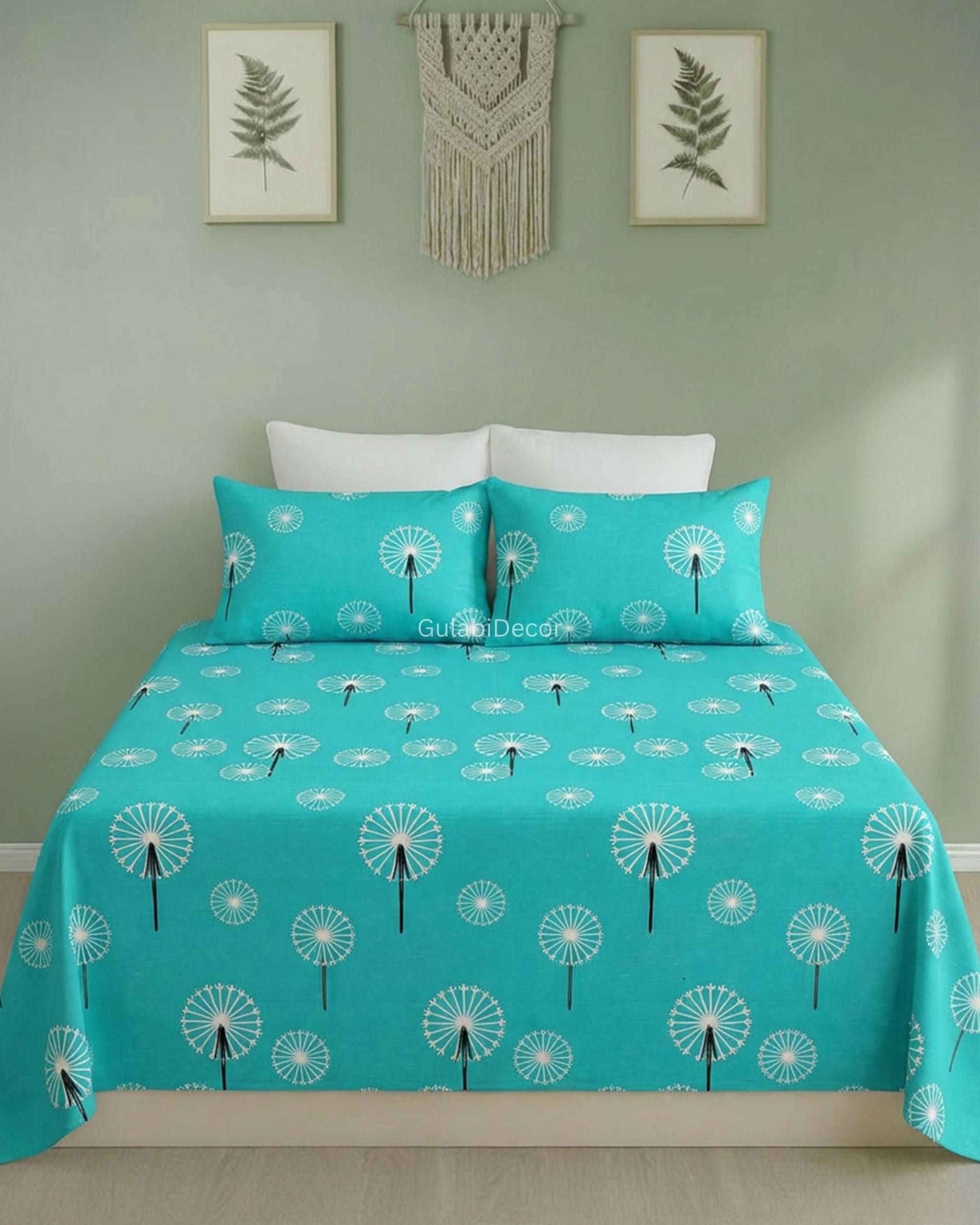 Minimalist Dandelion Bloom Pattern Turquoise & White King Size Bedsheet