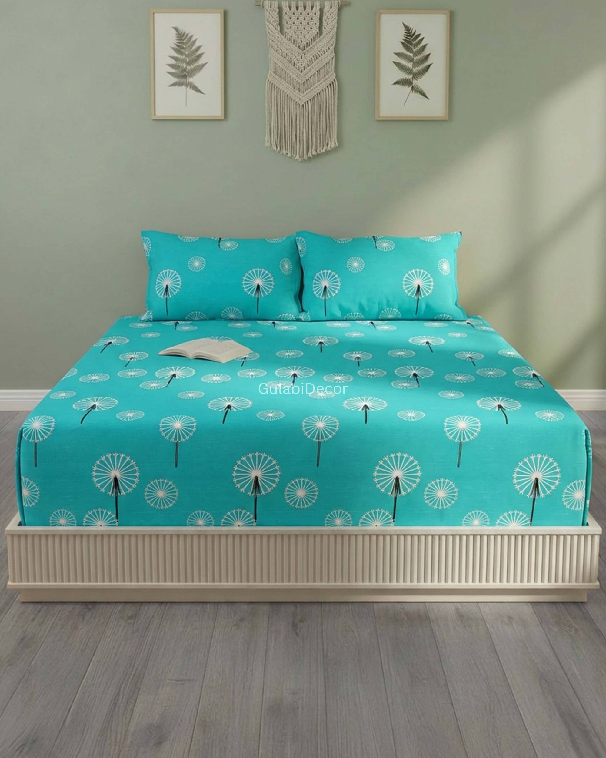 Minimalist Dandelion Bloom Pattern Turquoise & White King Size Bedsheet