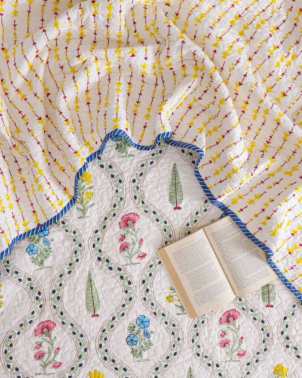 The Garden Trellis Pink & Blue Floral Ogee Block-Printed Cotton Bedspread with 2 Pillow Covers